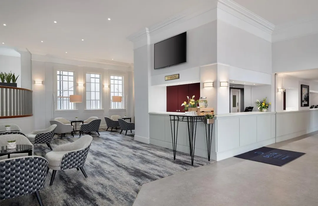 Delta Hotels By Marriott Heathrow Windsor-1